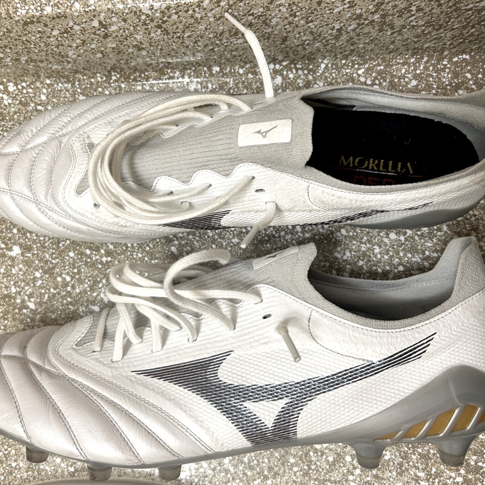 Mizuno Morelia Neo3 III Japan Beta White Football Soccer Cleats